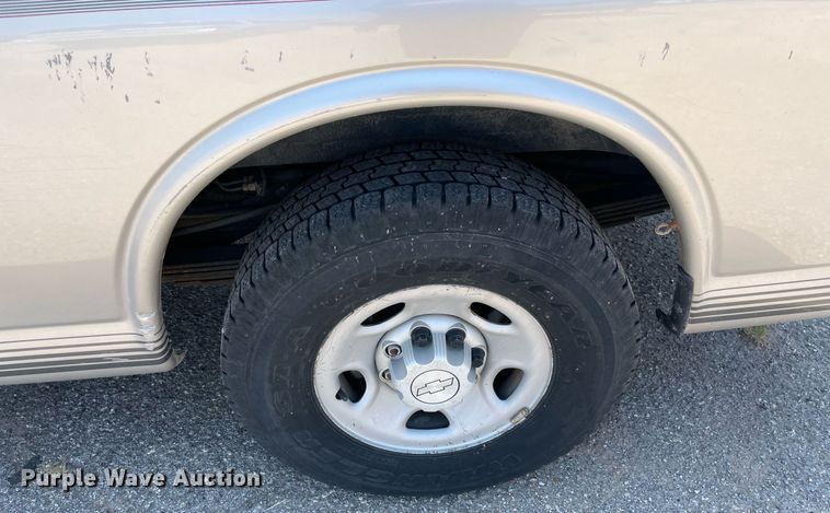 image for item NT9503 2008 Chevrolet Express 3500