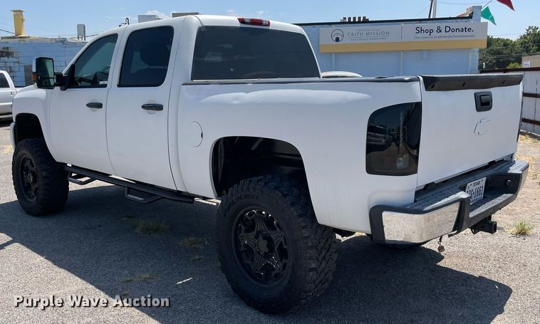 image for item NT9504 2009 Chevrolet Silverado 1500  Crew Cab pickup truck