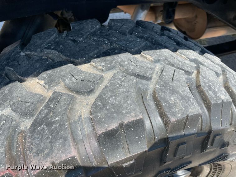 image for item NT9504 2009 Chevrolet Silverado 1500  Crew Cab pickup truck