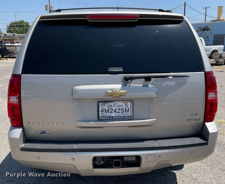 image for item NT9505 2007 Chevrolet Suburban  SUV