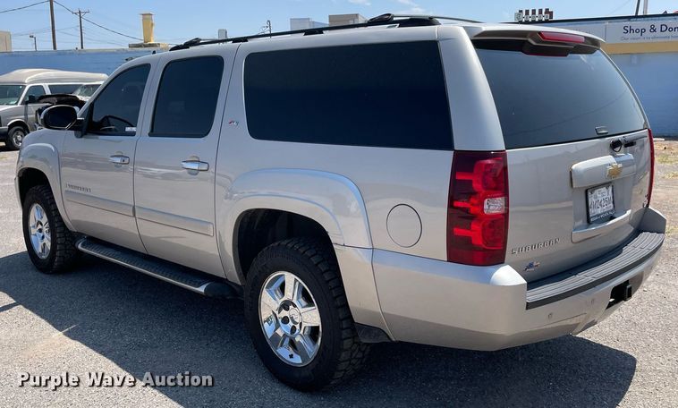image for item NT9505 2007 Chevrolet Suburban  SUV