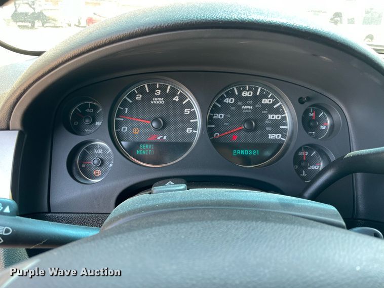 image for item NT9505 2007 Chevrolet Suburban  SUV