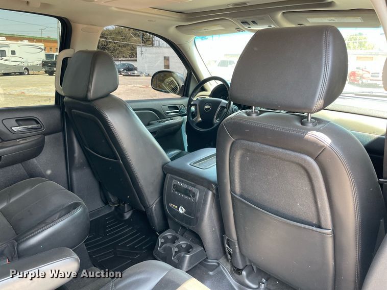 image for item NT9505 2007 Chevrolet Suburban  SUV