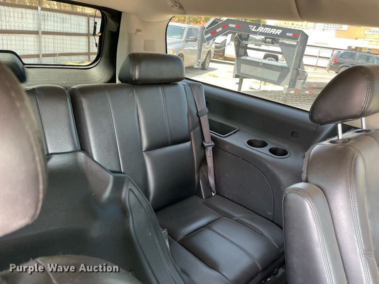 image for item NT9505 2007 Chevrolet Suburban  SUV