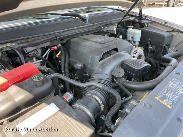 image for item NT9505 2007 Chevrolet Suburban  SUV