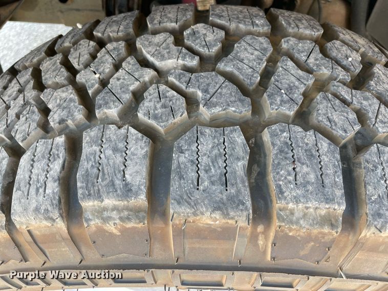 image for item NT9505 2007 Chevrolet Suburban  SUV