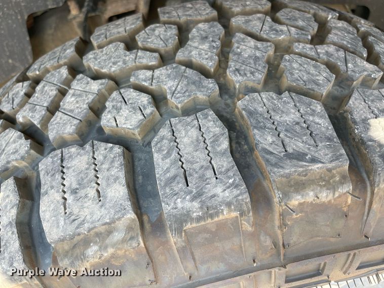 image for item NT9505 2007 Chevrolet Suburban  SUV