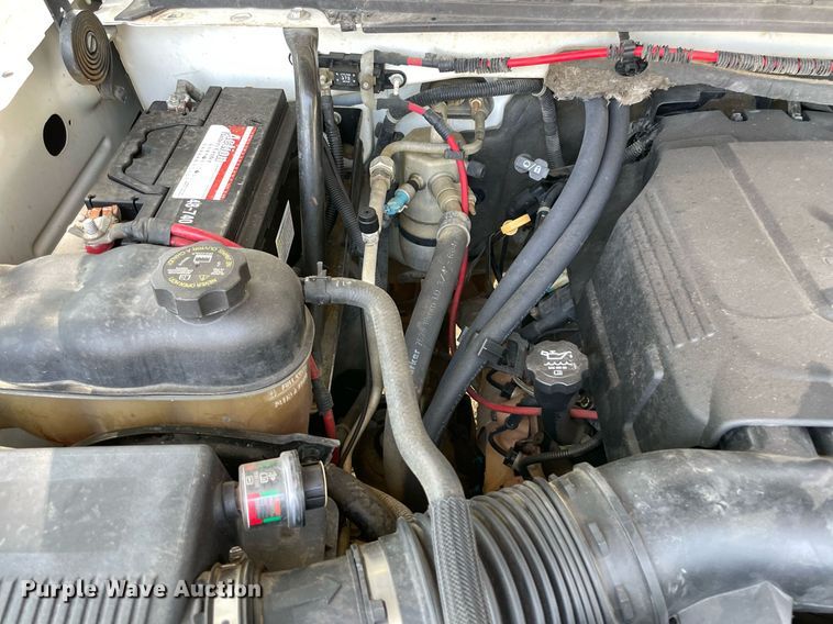 image for item NT9507 2007 Chevrolet Silverado 3500HD  pickup truck cab and chassis