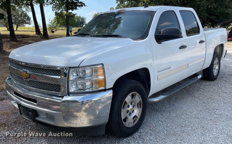 image for item NT9529 2013 Chevrolet Silverado 1500 LT  Crew Cab pickup truck