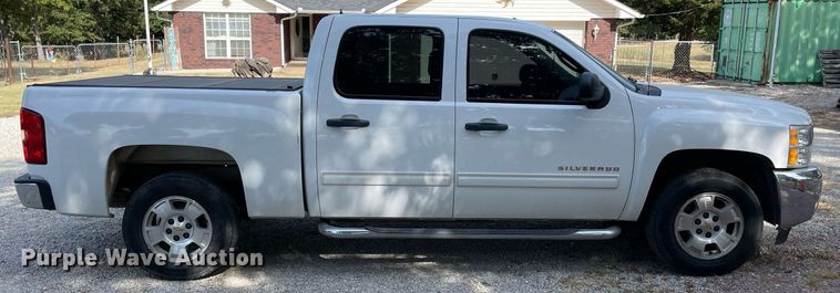 image for item NT9529 2013 Chevrolet Silverado 1500 LT  Crew Cab pickup truck