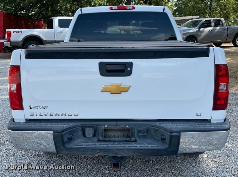 image for item NT9529 2013 Chevrolet Silverado 1500 LT  Crew Cab pickup truck