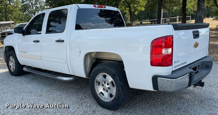 image for item NT9529 2013 Chevrolet Silverado 1500 LT  Crew Cab pickup truck