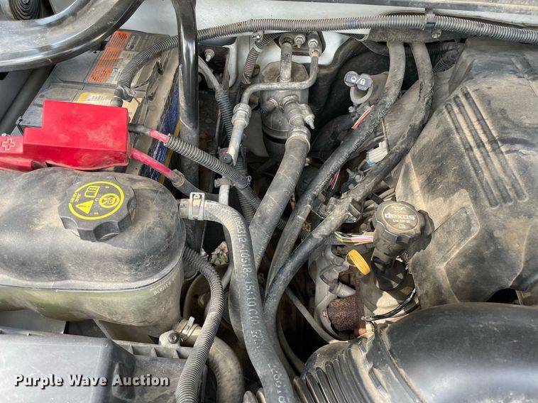 image for item NT9529 2013 Chevrolet Silverado 1500 LT  Crew Cab pickup truck