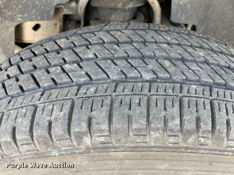 image for item NT9529 2013 Chevrolet Silverado 1500 LT  Crew Cab pickup truck