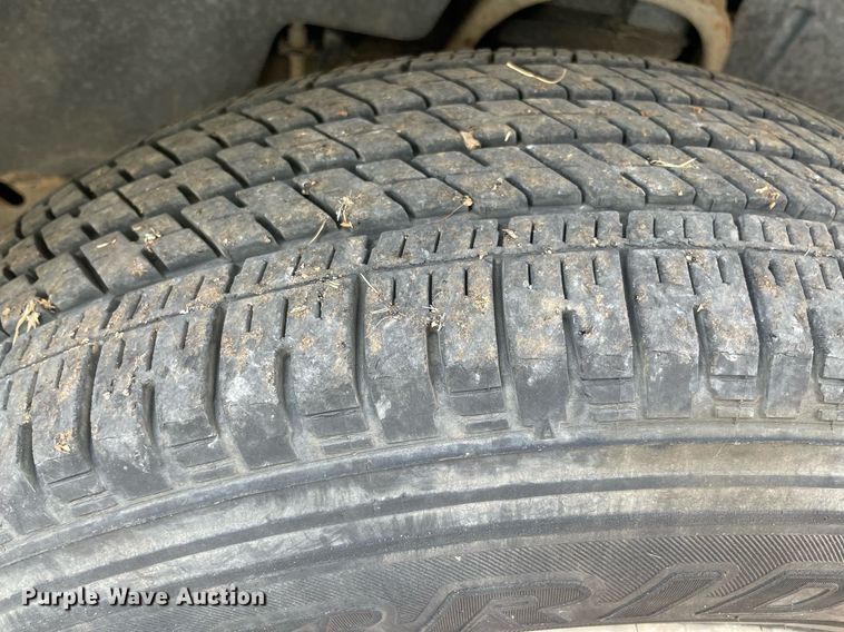 image for item NT9529 2013 Chevrolet Silverado 1500 LT  Crew Cab pickup truck