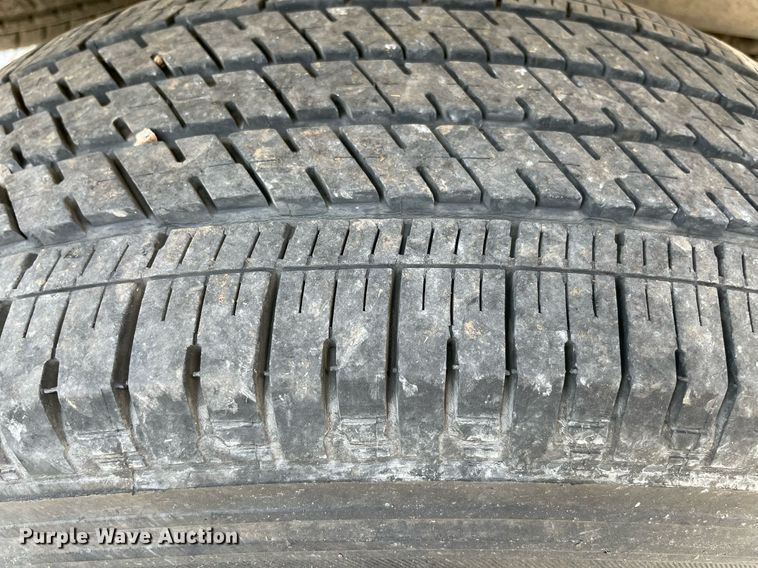 image for item NT9529 2013 Chevrolet Silverado 1500 LT  Crew Cab pickup truck