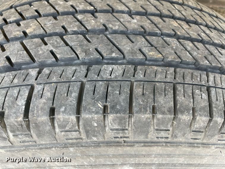 image for item NT9529 2013 Chevrolet Silverado 1500 LT  Crew Cab pickup truck