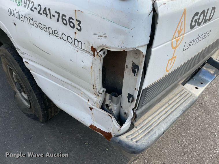 image for item NT9531 2001 Dodge Ram 2500  Quad Cab pickup truck