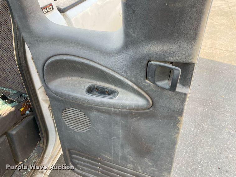 image for item NT9531 2001 Dodge Ram 2500  Quad Cab pickup truck