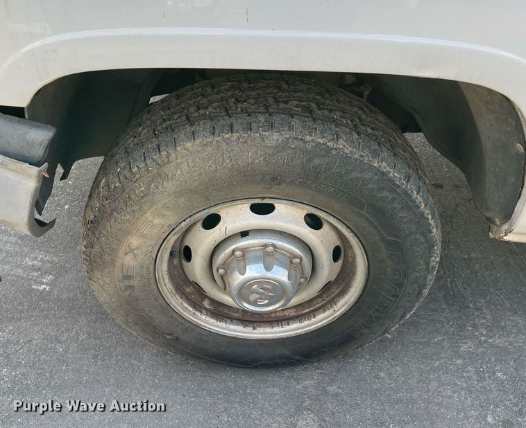 image for item NT9531 2001 Dodge Ram 2500  Quad Cab pickup truck