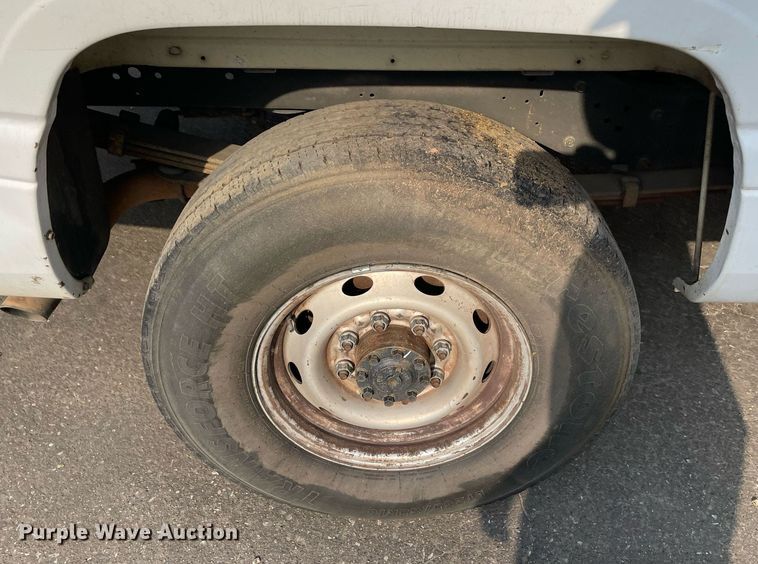 image for item NT9531 2001 Dodge Ram 2500  Quad Cab pickup truck