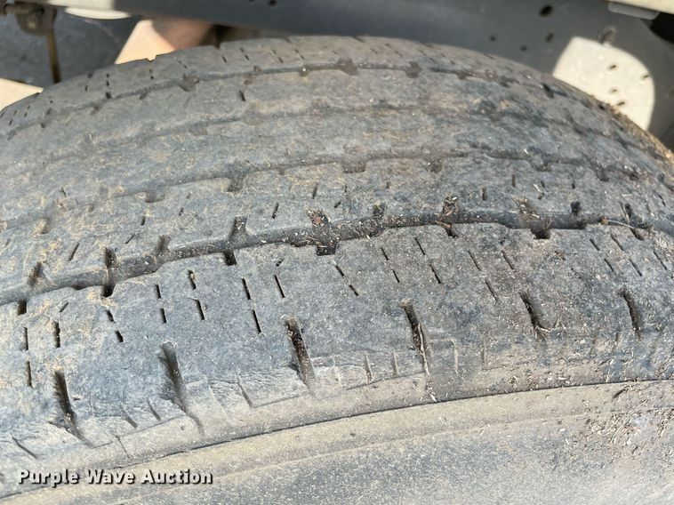 image for item NT9531 2001 Dodge Ram 2500  Quad Cab pickup truck