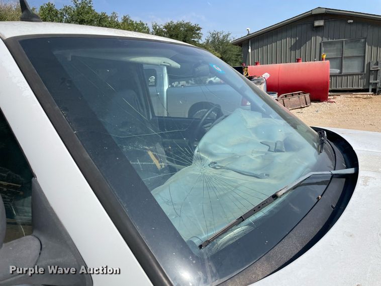 image for item NT9534 2002 Dodge Ram 2500  Quad Cab pickup truck