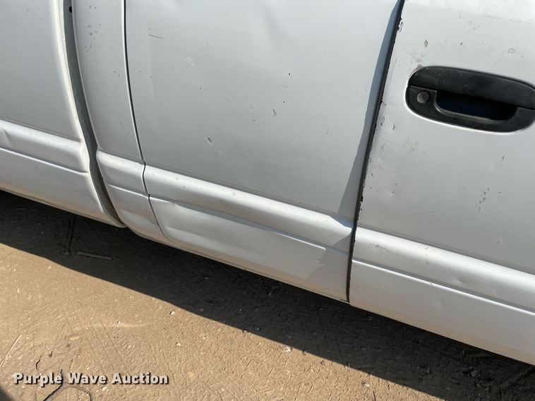 image for item NT9534 2002 Dodge Ram 2500  Quad Cab pickup truck