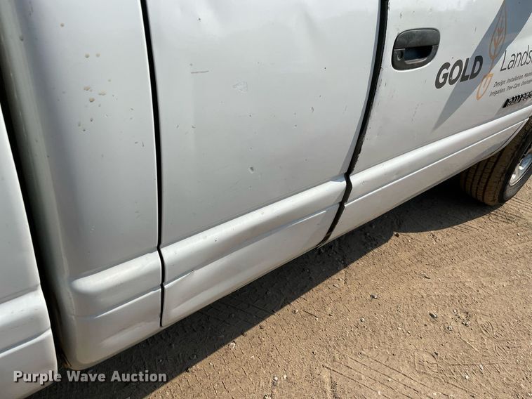 image for item NT9534 2002 Dodge Ram 2500  Quad Cab pickup truck