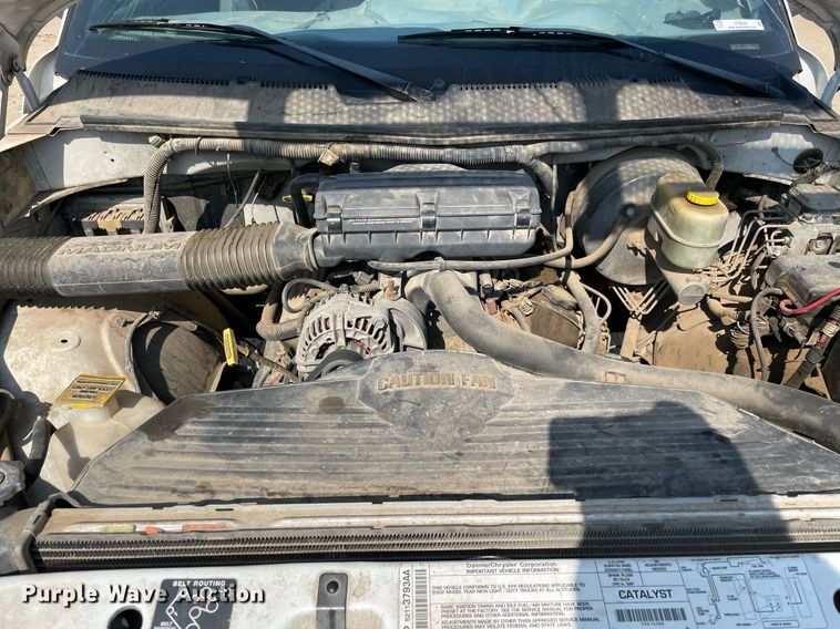 image for item NT9534 2002 Dodge Ram 2500  Quad Cab pickup truck