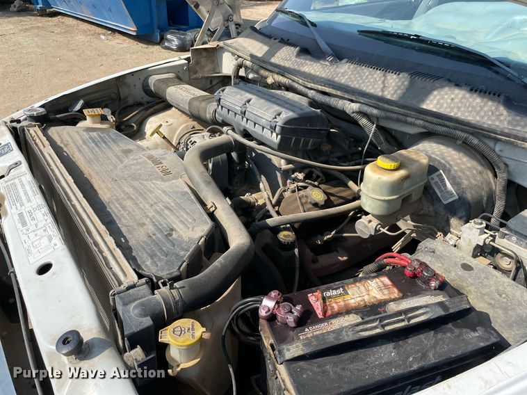 image for item NT9534 2002 Dodge Ram 2500  Quad Cab pickup truck