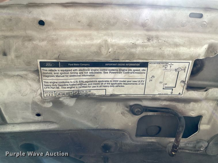 image for item NT9536 2002  Ford F250 Super Duty  SuperCab pickup truck