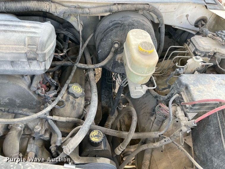 image for item NT9537 2002 Dodge Ram 2500  Quad Cab pickup truck