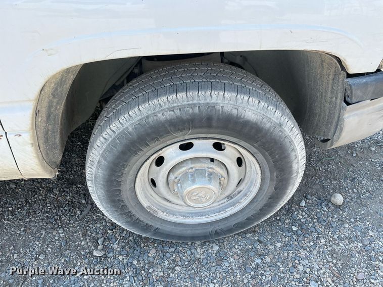 image for item NT9537 2002 Dodge Ram 2500  Quad Cab pickup truck