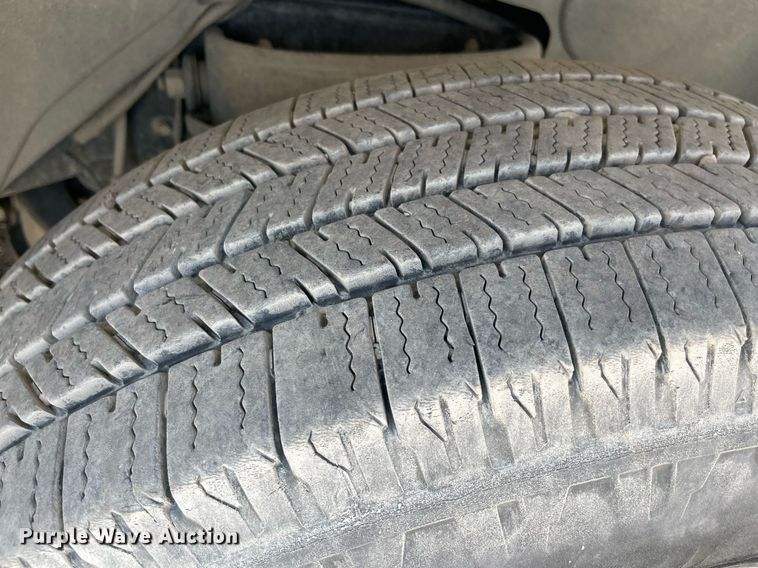 image for item NT9537 2002 Dodge Ram 2500  Quad Cab pickup truck