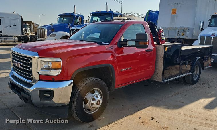 image for item NT9955 2015 GMC Sierra 3500HD  utility bed pickup truck