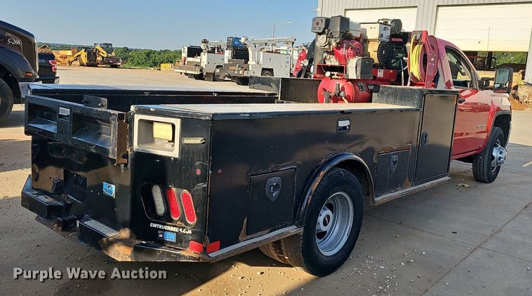 image for item NT9955 2015 GMC Sierra 3500HD  utility bed pickup truck