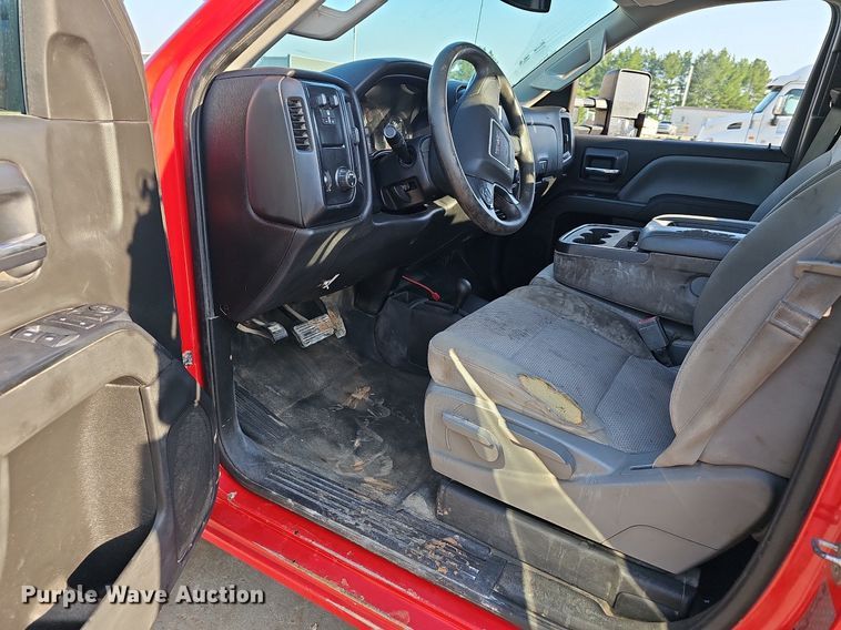 image for item NT9955 2015 GMC Sierra 3500HD  utility bed pickup truck