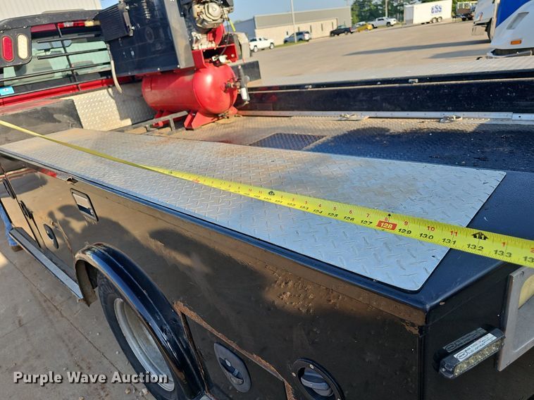 image for item NT9955 2015 GMC Sierra 3500HD  utility bed pickup truck