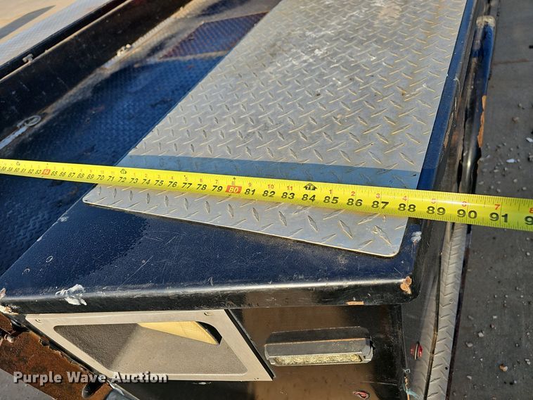 image for item NT9955 2015 GMC Sierra 3500HD  utility bed pickup truck