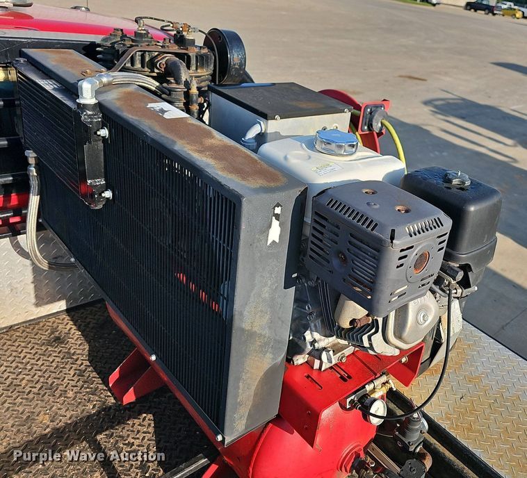 image for item NT9955 2015 GMC Sierra 3500HD  utility bed pickup truck