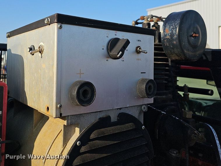 image for item NT9955 2015 GMC Sierra 3500HD  utility bed pickup truck