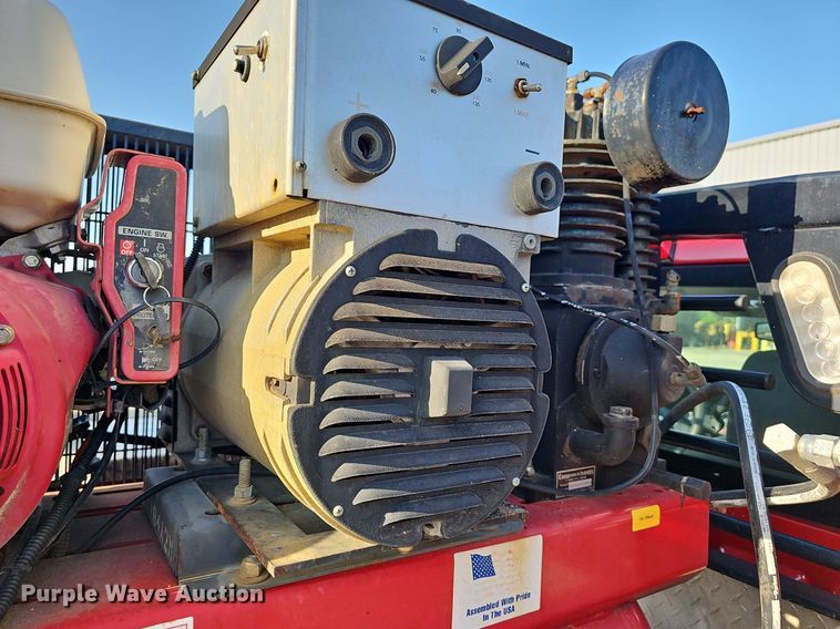 image for item NT9955 2015 GMC Sierra 3500HD  utility bed pickup truck