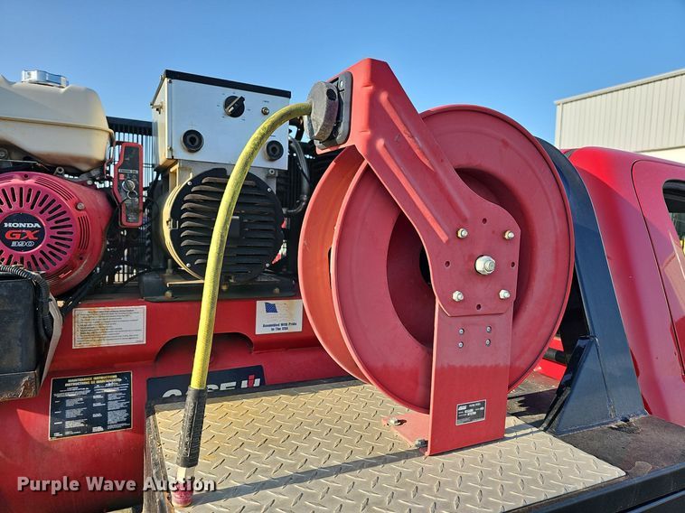 image for item NT9955 2015 GMC Sierra 3500HD  utility bed pickup truck