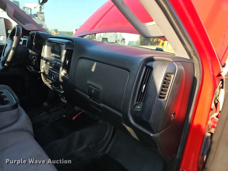 image for item NT9955 2015 GMC Sierra 3500HD  utility bed pickup truck