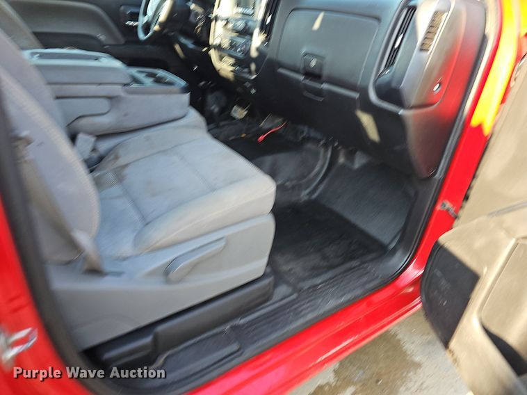 image for item NT9955 2015 GMC Sierra 3500HD  utility bed pickup truck