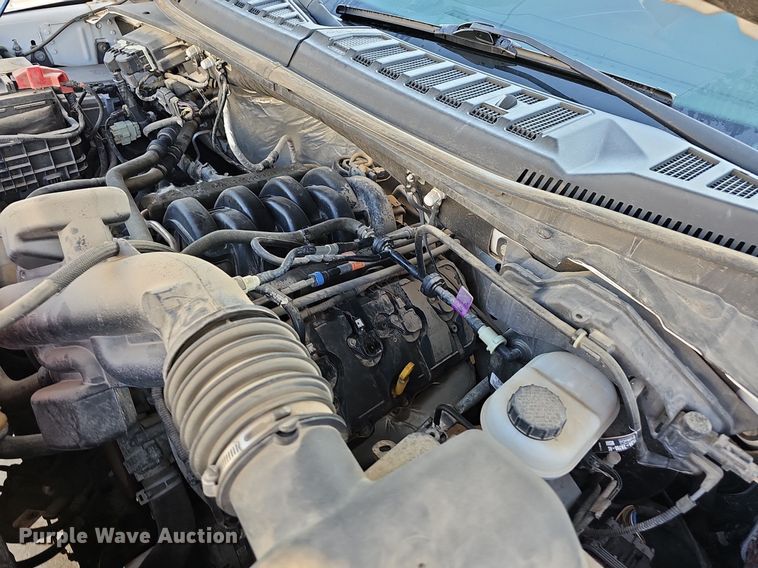 image for item NT9956 2017 Ford F150 Lariat  SuperCrew pickup truck