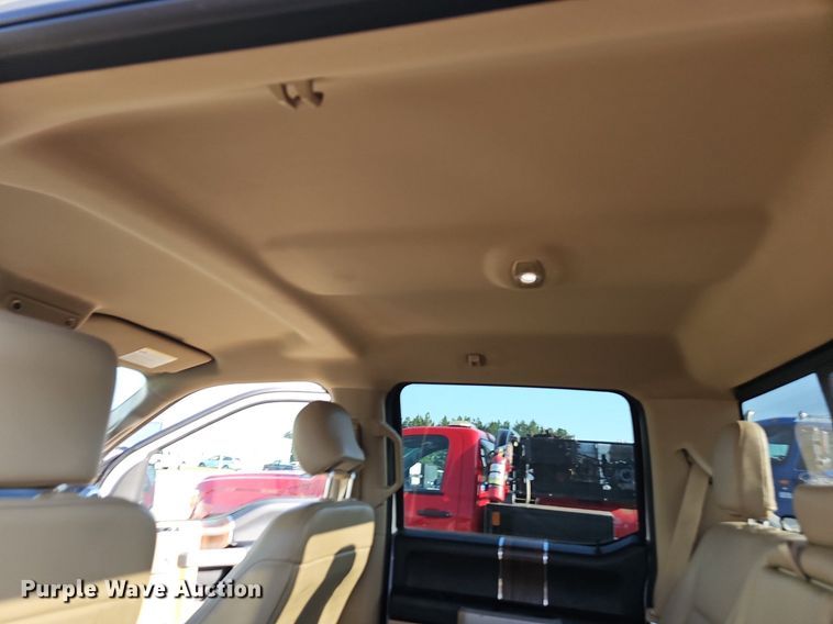 image for item NT9956 2017 Ford F150 Lariat  SuperCrew pickup truck