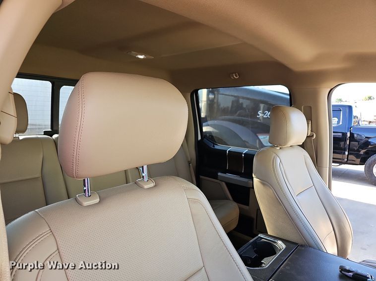 image for item NT9956 2017 Ford F150 Lariat  SuperCrew pickup truck