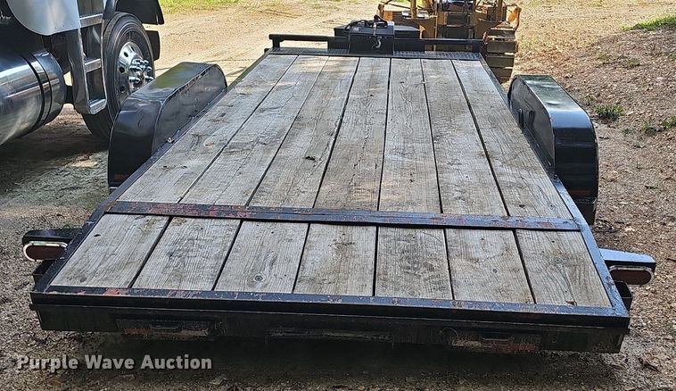 image for item NT9976 2000 Parker  utility trailer